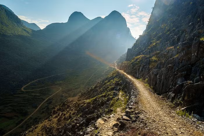 kham pha 30 dia diem du lich viet nam