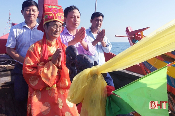 doc dao le hoi cau ngu o cam nhuong