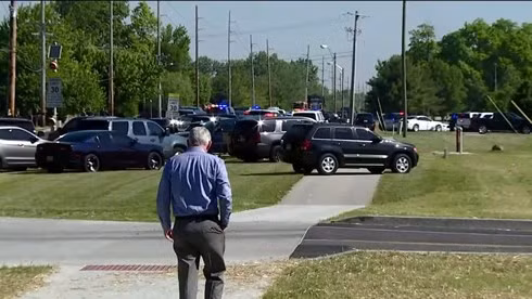 Thế giới ngày qua: Ông Trump nói cuộc gặp với ông Kim Jong-un vẫn có thể diễn ra vào 12/6