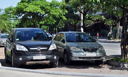 những cách chống nắng, nóng hiệu quả cho xe ô tô vào mùa hè hình 1 Những cách chống nắng, nóng hiệu quả cho xe ô tô vào mùa hè