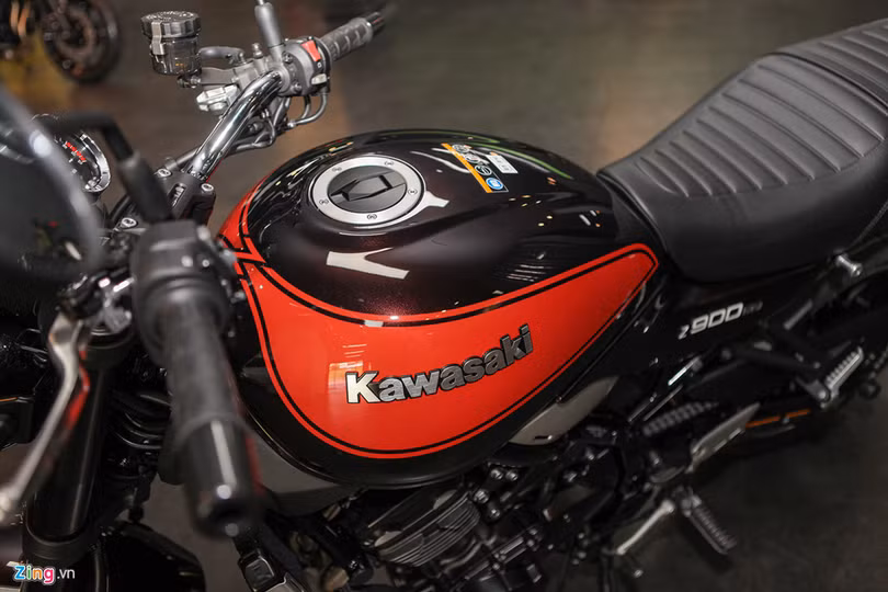 Kawasaki Z900RS 2018 - xe hoài cổ giá gần 400 triệu tại VN