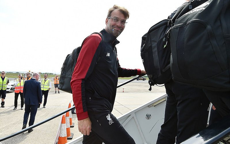 Dàn sao Liverpool khí thế ngút trời bay sang Kiev