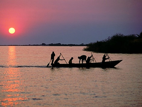 Lật thuyền ở Congo làm 49 người thiệt mạng