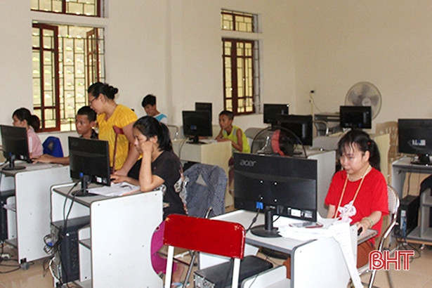 Thêm 146 người tàn tật được đào tạo nghề