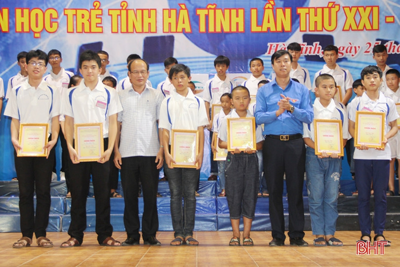 34 học sinh đạt giải hội thi Tin học trẻ Hà Tĩnh lần thứ XXI