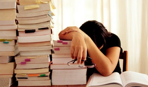 giu suc khoe cho mua thi