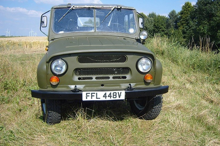 Ngỡ ngàng sức sống của xe quân sự UAZ thần thánh