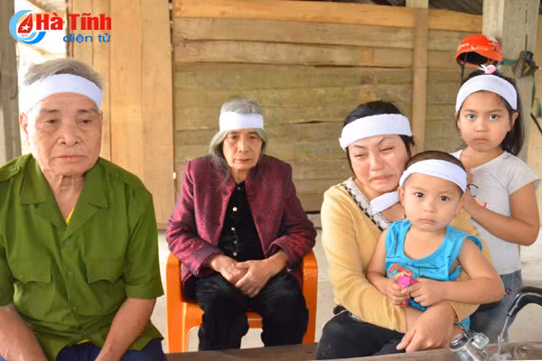 xot thuong gia canh nguoi dan ong bi nhom con do danh tu vong