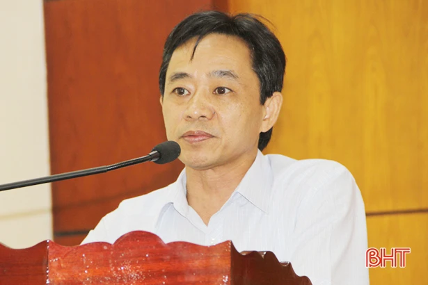 phat huy vai tro trach nhiem nguoi dung dau trong thuc hien cac nghi quyet cua dang