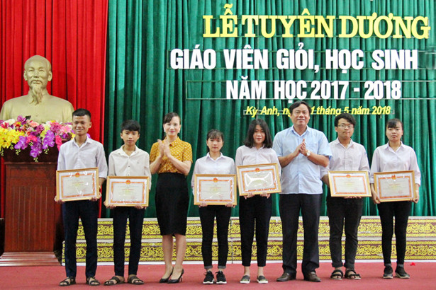 ky anh tuyen duong giao vien hoc sinh gioi nam hoc 2017 2018