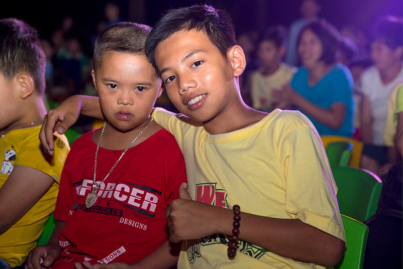 Tết thiếu nhi sớm ở Làng trẻ em mồ côi Hà Tĩnh