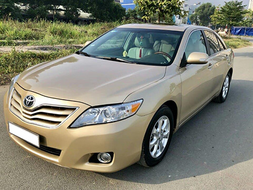 Vắng ôtô nhập khẩu, xe cũ được dịp tăng giá tại Việt Nam ảnh 2 vang oto nhap khau xe cu duoc dip tang gia tai viet nam