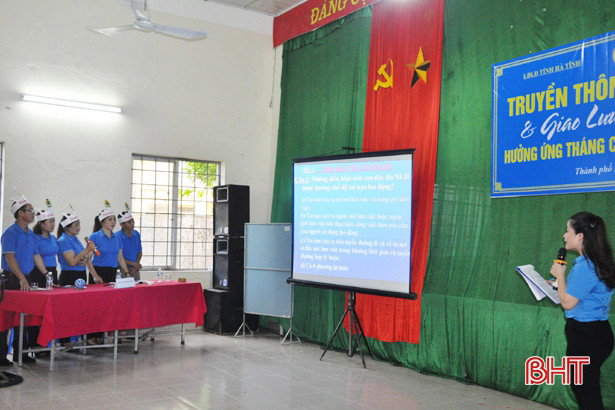 Truyền thông pháp luật cho hơn 200 công nhân Công ty CP May Hà Tĩnh