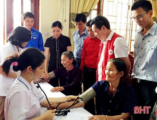 formosa ha tinh ho tro 1 2 ty dong cham suc suc khoe nguoi dan thi xa ky anh