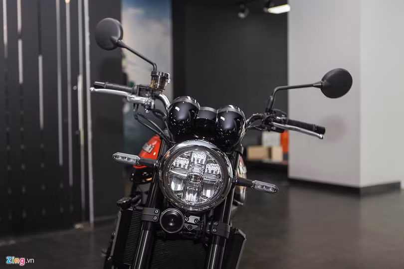Kawasaki Z900RS 2018 - xe hoài cổ giá gần 400 triệu tại VN