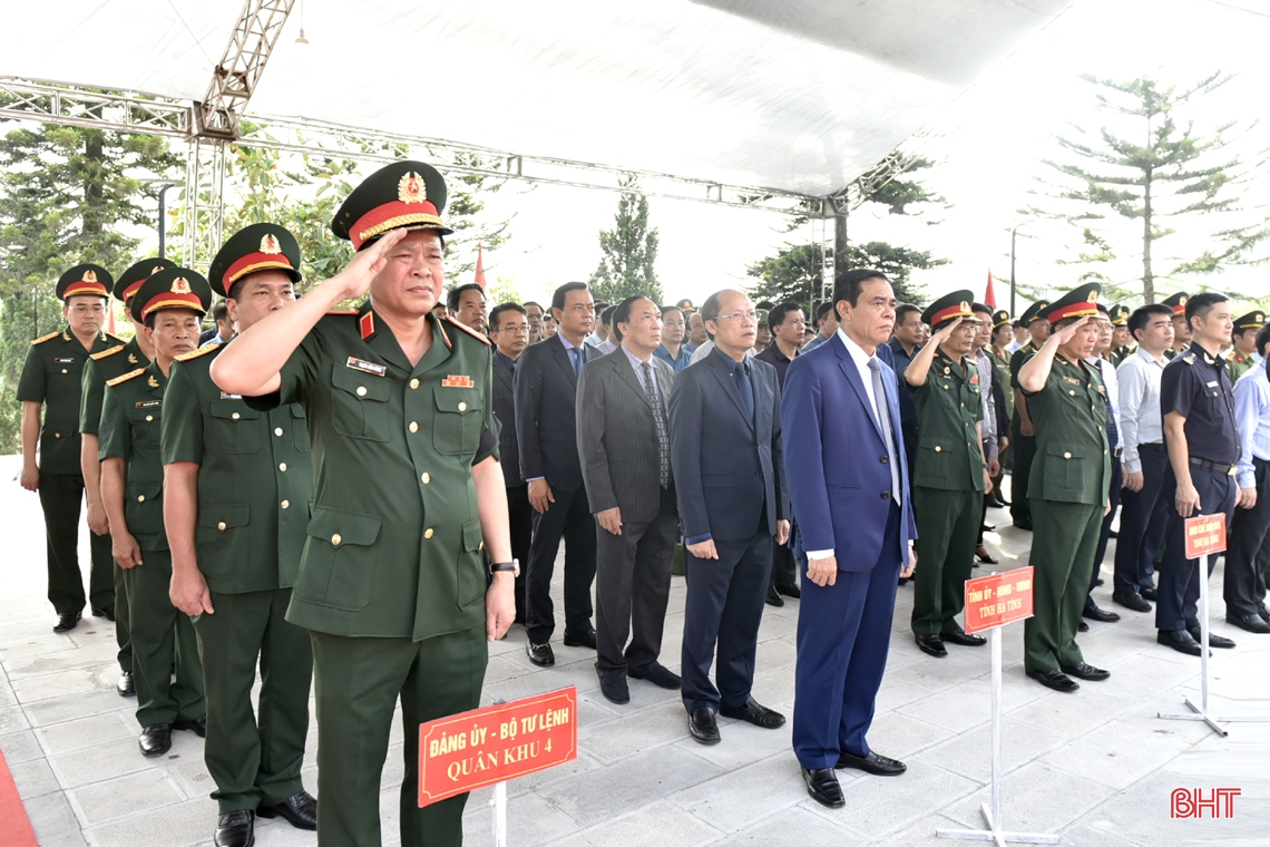 Hà Tĩnh tổ chức trọng thể lễ truy điệu, an táng 10 liệt sỹ hy sinh tại Lào