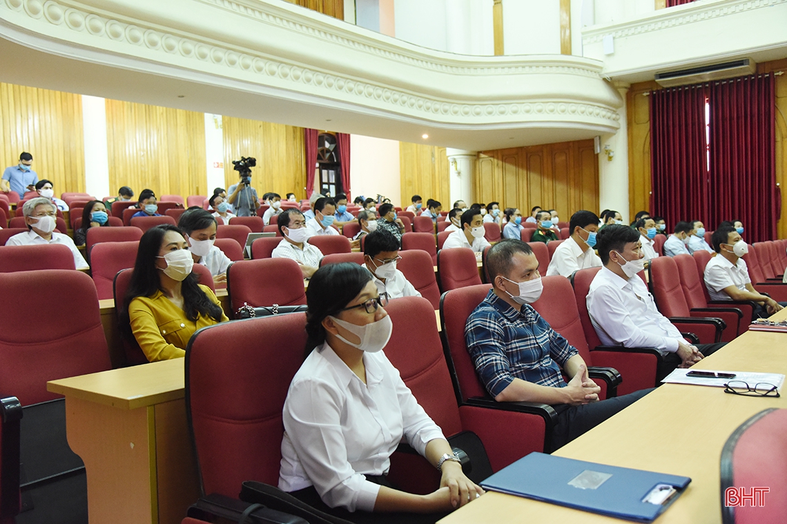 Mỗi ứng cử viên ĐBQH khóa XV tại Hà Tĩnh quyết tâm cao nhất mang lại lợi ích thiết thực cho Nhân dân