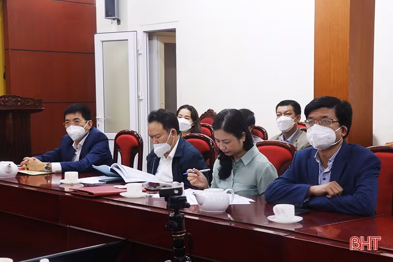 Lấy người dân, doanh nghiệp là trung tâm trong xây dựng và thực thi pháp luật