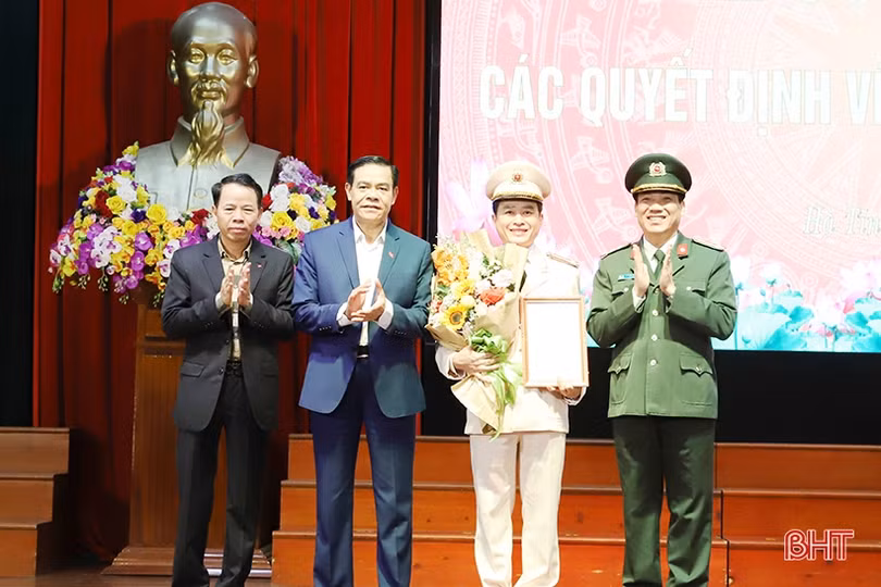 Công an Hà Tĩnh điều động, bổ nhiệm, biệt phái 11 trưởng, phó phòng
