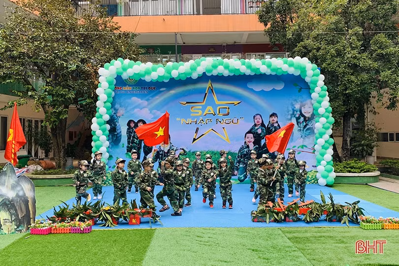 Bé mầm non Trí Đức hóa thân thành những chiến sỹ nhí