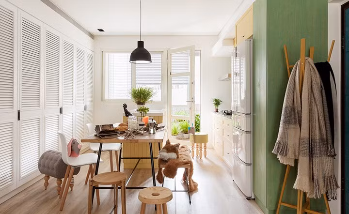 Căn hộ mang phong cách hiện đại đầy màu sắc