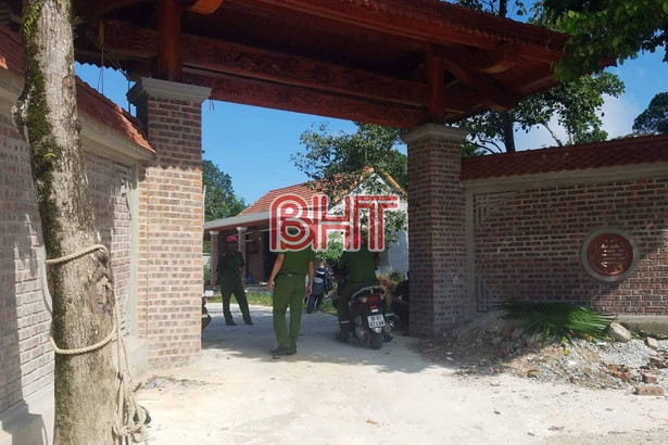 Hung thủ dùng súng bắn chết người ở Đức Thọ ra đầu thú