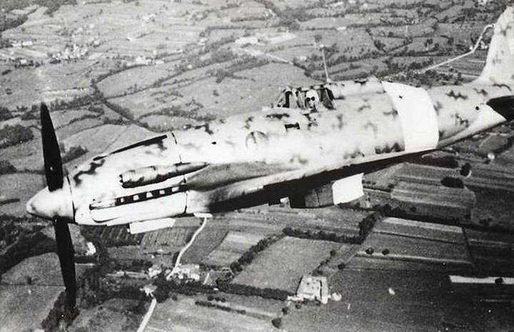 Hình ảnh một số loại chiến đấu cơ sừng sỏ trước đây và ngày nay