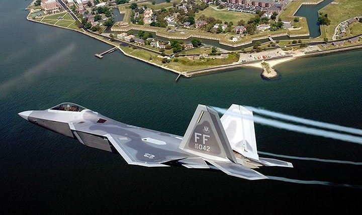 Hình ảnh một số loại chiến đấu cơ sừng sỏ trước đây và ngày nay