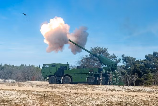 Pháp chào hàng Việt Nam phiên bản nâng cấp của pháo tự hành Caesar