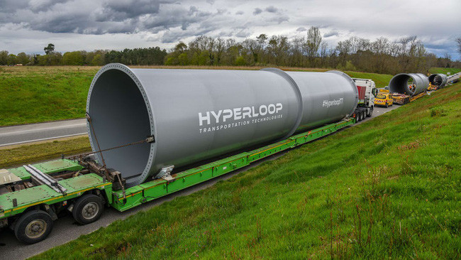 Ra mắt tàu siêu tốc Hyperloop chở khách tốc độ 1.000 km/h - Ảnh 7. Ra mắt tàu siêu tốc Hyperloop chở khách tốc độ 1.000 km/h