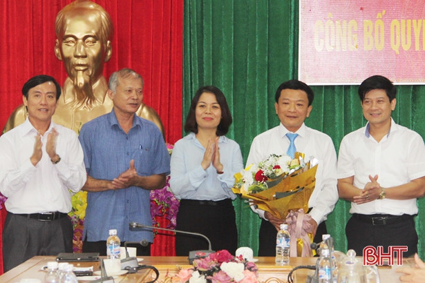 Bí thư Đảng ủy Khối Doanh nghiệp Hà Tĩnh giữ chức Bí thư Huyện ủy Hương Sơn
