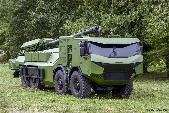 Pháp chào hàng Việt Nam phiên bản nâng cấp của pháo tự hành Caesar