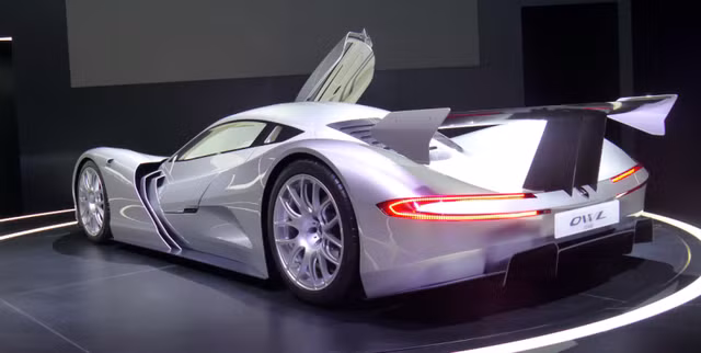 Siêu xe chạy điện Nhật Bản chốt giá “trên trời”