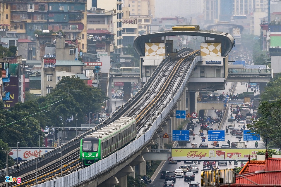 Tàu đường sắt Cát Linh - Hà Đông chạy thử liên tục trước ngày bàn giao