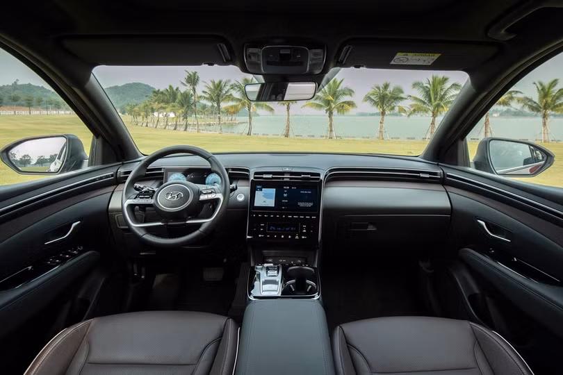 Hyundai Tucson 2022 có giá từ 825 triệu đồng tại Việt Nam