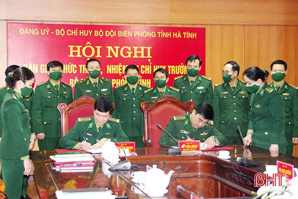 Đại tá Bùi Hồng Thanh nhận nhiệm vụ Chỉ huy trưởng BĐBP Hà Tĩnh