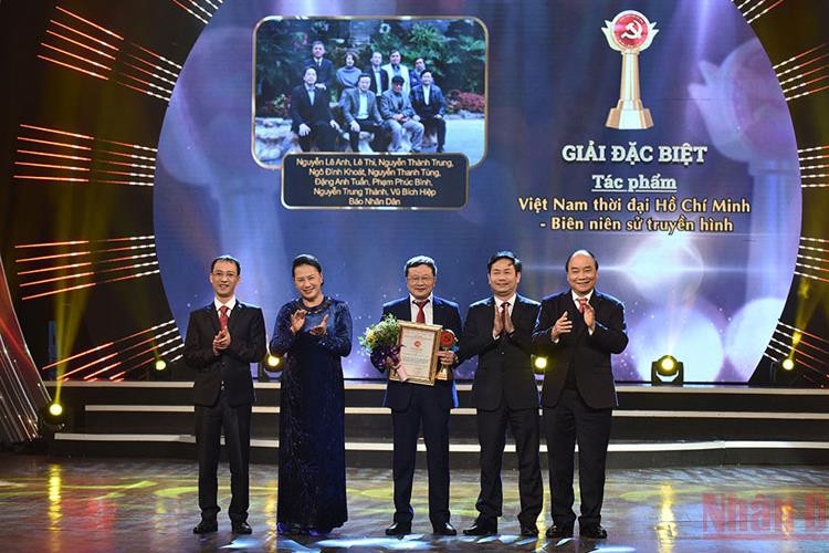 Lễ trao Giải Búa liềm vàng lần thứ VI diễn ra vào ngày 21/1/2022