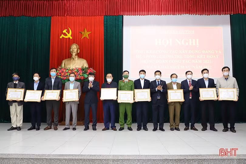 Phát huy truyền thống, xây dựng TP Hà Tĩnh phát triển xứng tầm trung tâm của tỉnh