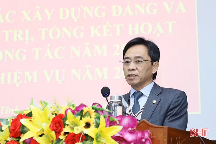 Phát huy truyền thống, xây dựng TP Hà Tĩnh phát triển xứng tầm trung tâm của tỉnh