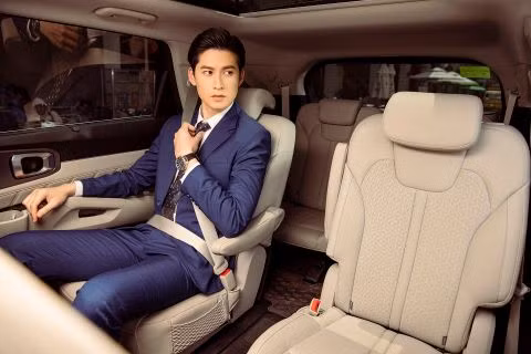 Kia Sorento - SUV sang trọng và ngập tràn công nghệ cho doanh nhân trẻ