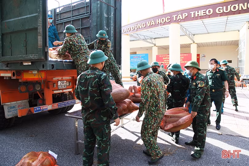 Lực lượng vũ trang Hà Tĩnh - dấu ấn trên nhiều mặt trận