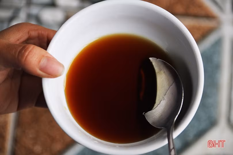 Các cơ sở sản xuất nước mắm truyền thống ở TX Kỳ Anh tất bật chuẩn bị đơn hàng tết