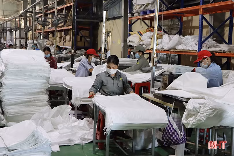 Hà Tĩnh thực hiện thắng lợi nhiệm vụ tài chính - ngân sách năm 2021