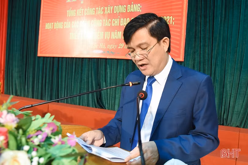 Nâng cao chất lượng sinh hoạt chi bộ, chăm lo phát triển đảng viên mới ở Lộc Hà