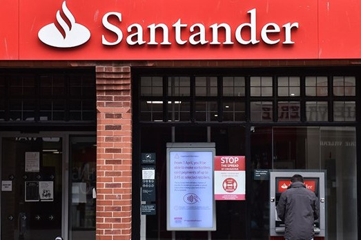 Ngân hàng Santander chuyển khoản nhầm 175 triệu USD vào dịp Giáng sinh