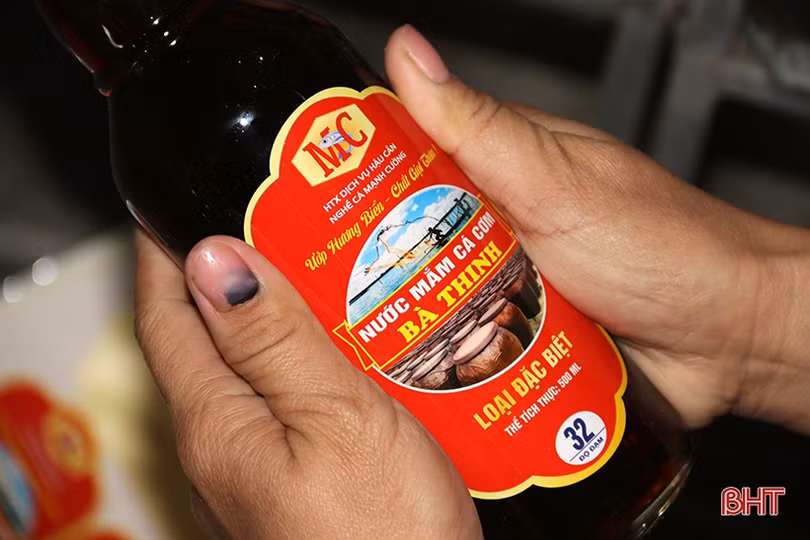 Các cơ sở sản xuất nước mắm truyền thống ở TX Kỳ Anh tất bật chuẩn bị đơn hàng tết