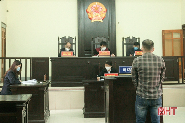 Tàng trữ trái phép chất ma túy, 9X lĩnh 6 năm 6 tháng tù giam