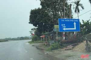 Sớm điều chỉnh biển báo giao thông theo địa danh mới