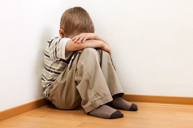 Đừng thấy con hiếu động, giảm chú ý là “gắn mác” tự kỷ