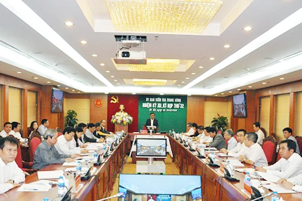 Kỳ họp thứ 32 Ủy ban Kiểm tra Trung ương Xem xét, kỷ luật nhiều cán bộ, tướng lĩnh Công an và Quân đội